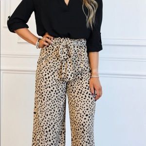 New never worn leopard pants- Small